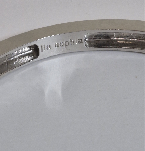 Lia Sophia Bracelet Silver White with some Bling Bangle - Picture 6 of 6